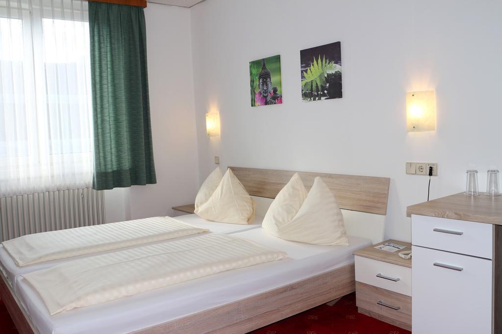 Hotel Gasthof Kasino Villach Pokój zdjęcie