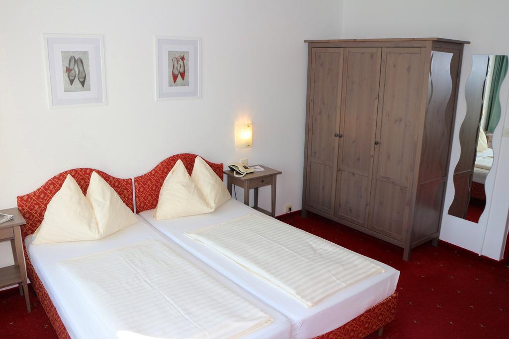 Hotel Gasthof Kasino Villach Pokój zdjęcie