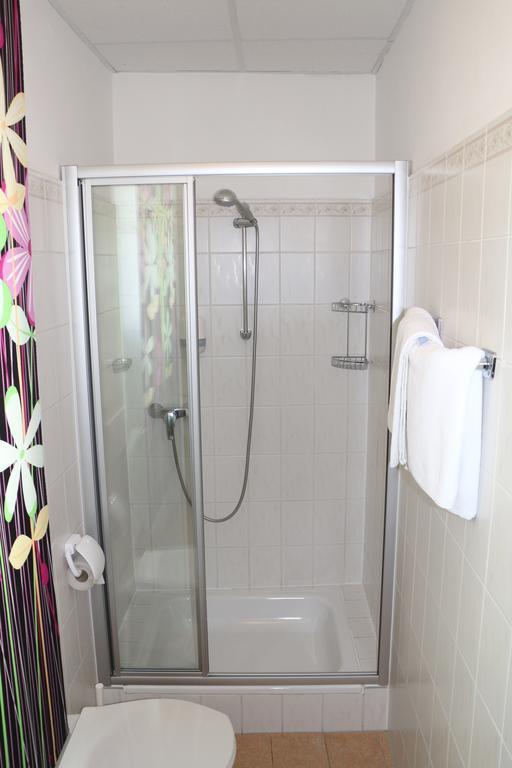Hotel Gasthof Kasino Villach Pokój zdjęcie