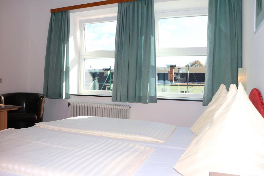 Hotel Gasthof Kasino Villach Zewnętrze zdjęcie