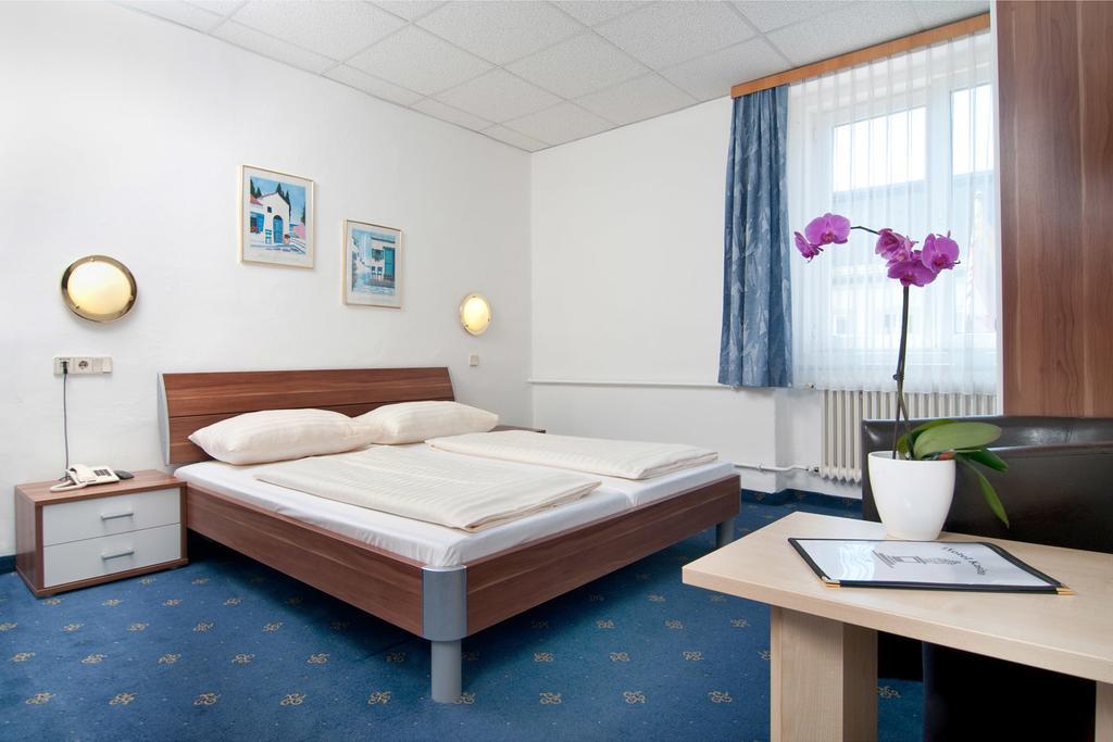 Hotel Gasthof Kasino Villach Zewnętrze zdjęcie